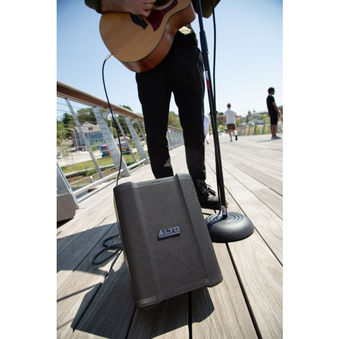 Busker - Portable Battery Powered Speaker for Performing Musicians main product photo